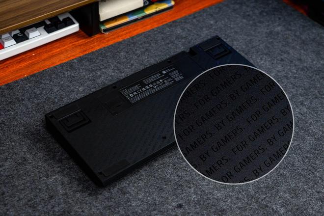 ”雷蛇黑寡妇蜘蛛V4竞技极速版体验开元棋牌网站通往“客制化”的“捷径(图10) ”雷蛇黑寡妇蜘蛛V4竞技极速版体验开元棋牌网站通往“客制化”的“捷径(图10)