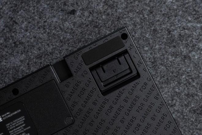 ”雷蛇黑寡妇蜘蛛V4竞技极速版体验开元棋牌网站通往“客制化”的“捷径(图14) ”雷蛇黑寡妇蜘蛛V4竞技极速版体验开元棋牌网站通往“客制化”的“捷径(图14)