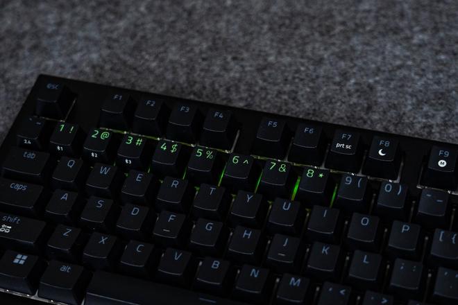 ”雷蛇黑寡妇蜘蛛V4竞技极速版体验开元棋牌网站通往“客制化”的“捷径(图20) ”雷蛇黑寡妇蜘蛛V4竞技极速版体验开元棋牌网站通往“客制化”的“捷径(图20)